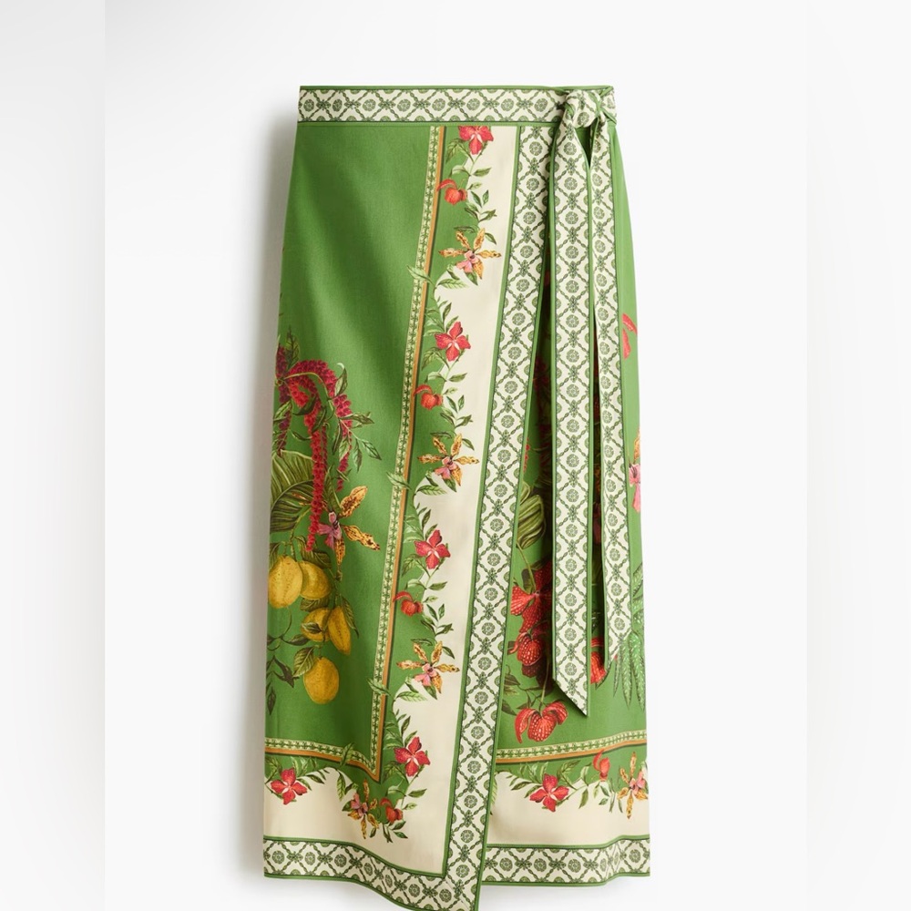 H&M GREEN FLORAL MIDI WRAP SKIRT